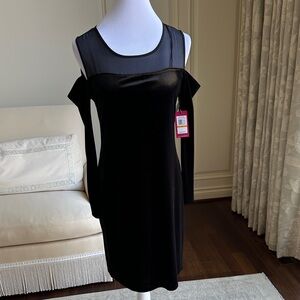 Vince Camuto Black Long Sleeve Velvet Off the Shoulder Dress